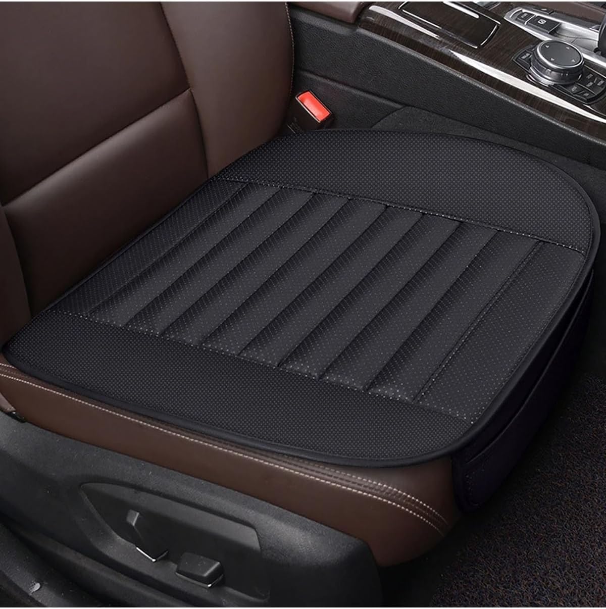 Coussin de siège voiture en PU.