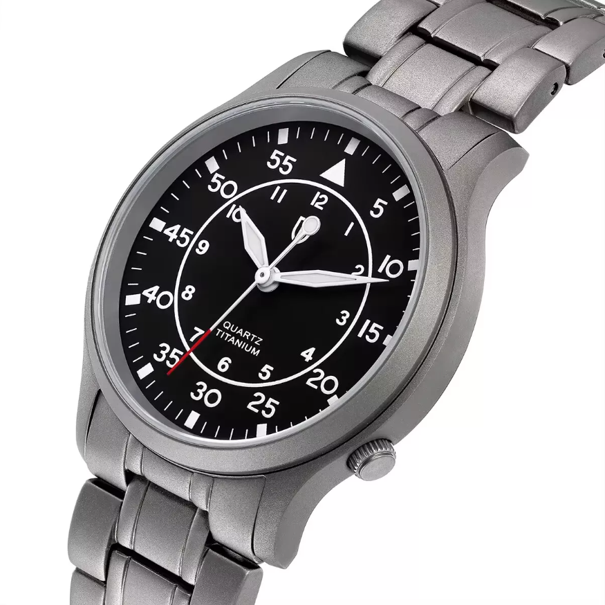 Montre BERNY en titane pour homme.