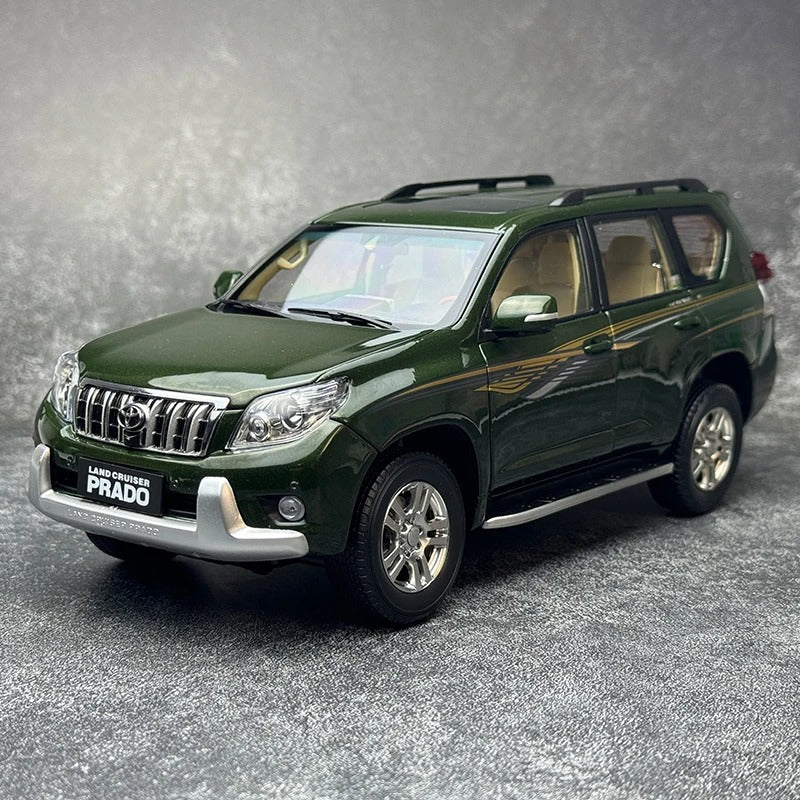 🚙 Miniature Toyota Land Cruiser Prado 1:18