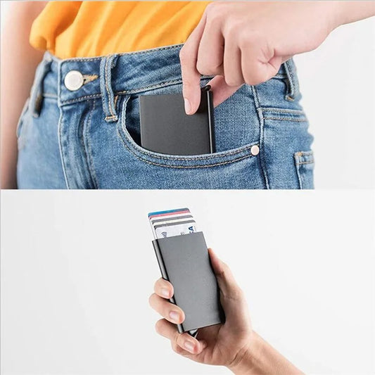 Porte-cartes automatique Pop-Up en aluminium.
