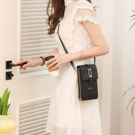 Sac innovant multi-poches à écran tactile.