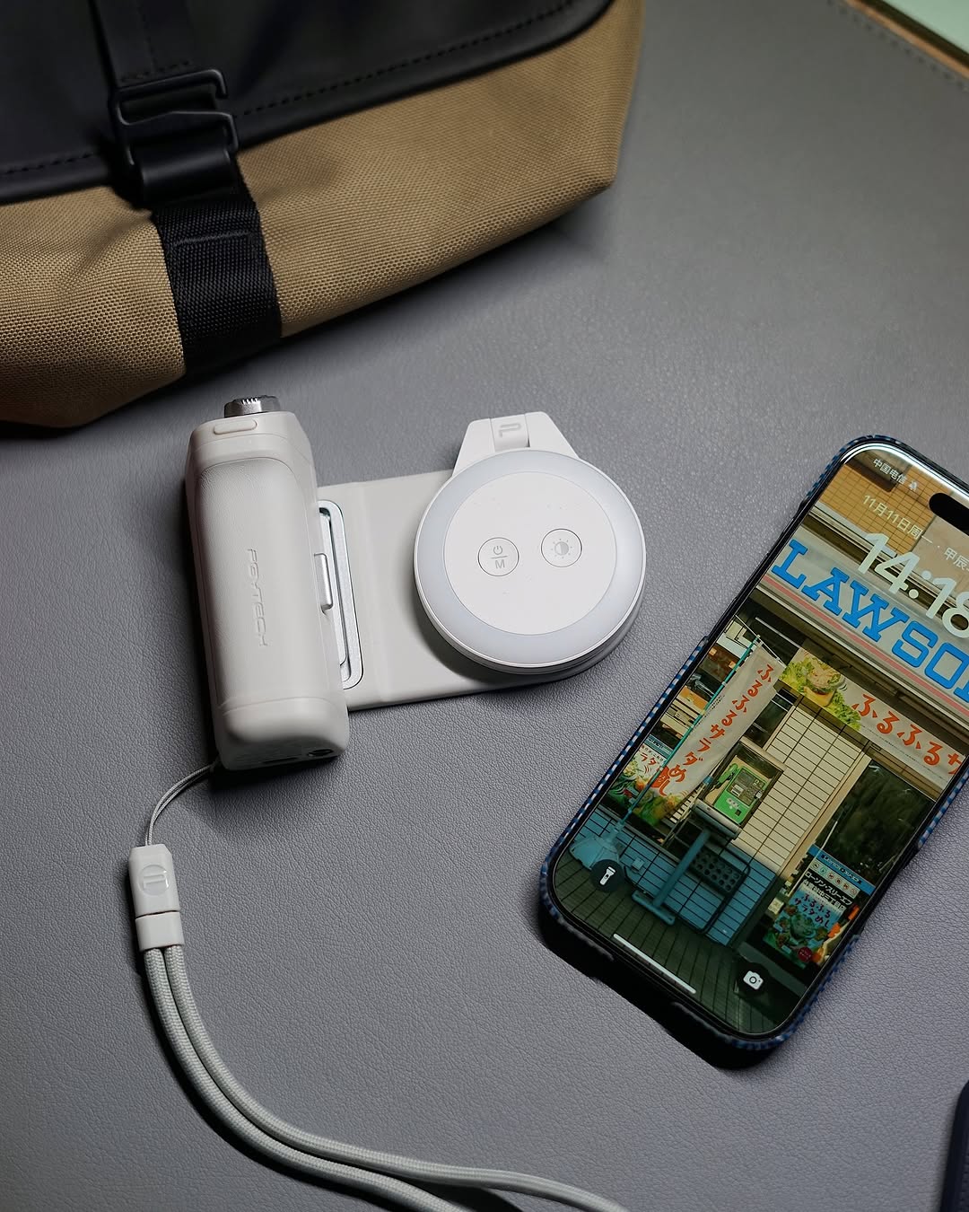 Support de téléphone magnétique.