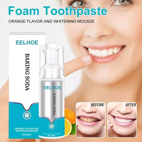 Mousse Nettoyante Et Blanchissante Pour Les Dents.