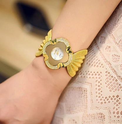 Montre Papillon pour Femme.
