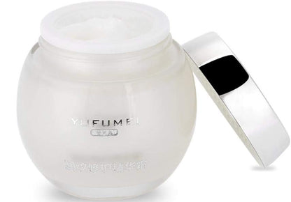 Crème anti-vergetures réparatrice.
