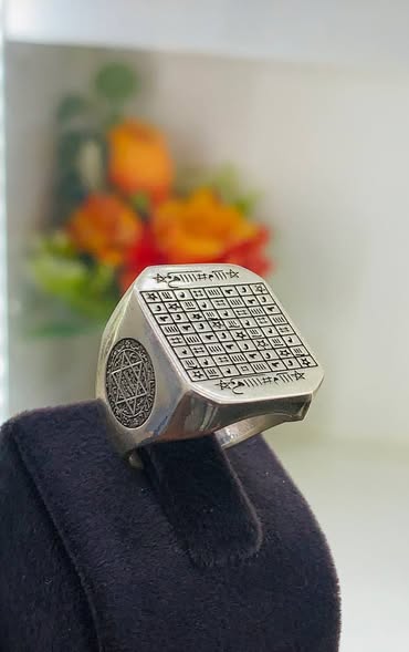 💍✨ Bague Sceau de Sulaymān – Symbole de Sagesse, de Pouvoir et de Protection.