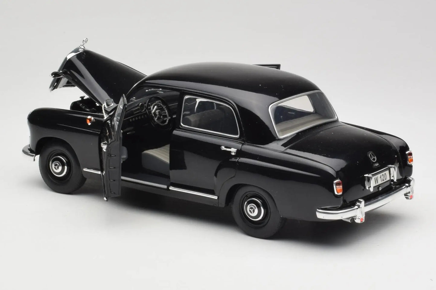 Mercedes-Benz Ponton (Type 180) – Modèle de Collection en Alliage Métal.