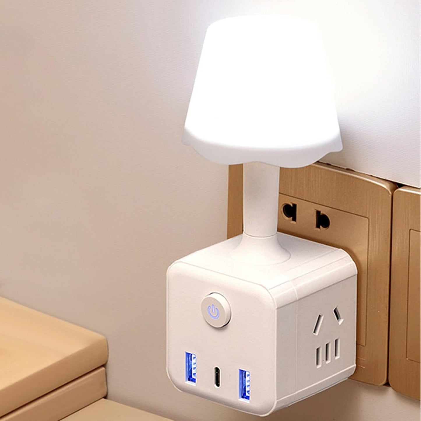 Lampe Veilleuse & Multiprise USB.