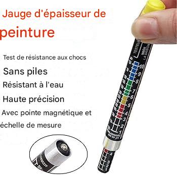 Testeur d’épaisseur de peinture voiture.