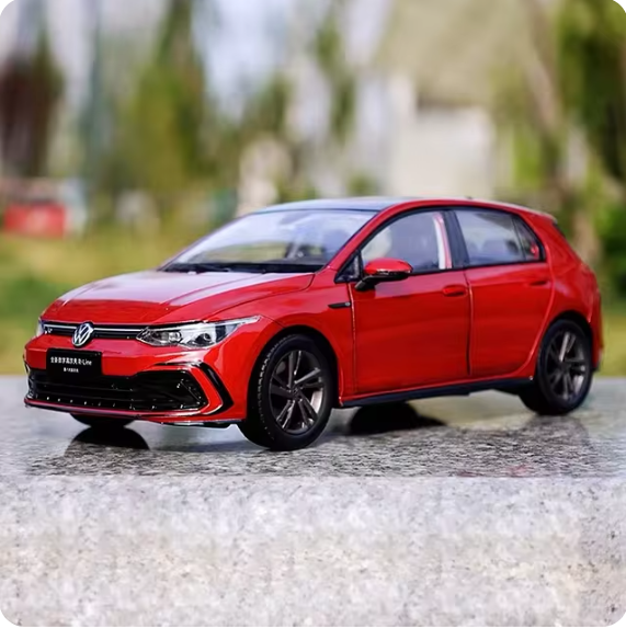 Modèle de voiture à l'échelle 1:18 pour Volkswagen Golf.