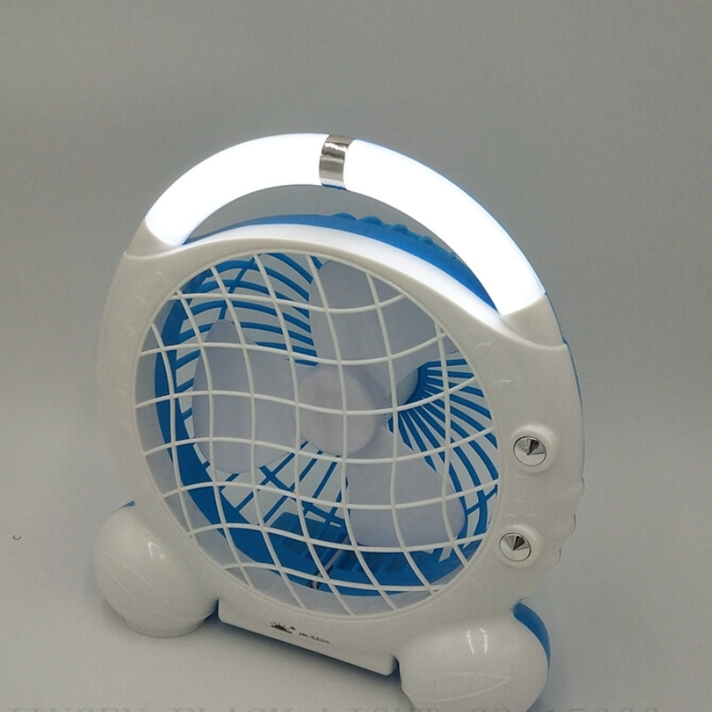 Ventilateur de refroidissement portable à LED.