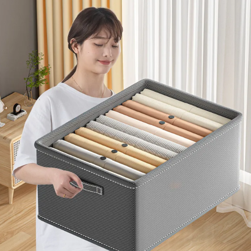 Pack de 5 boîtes de rangement innovantes et pliables.