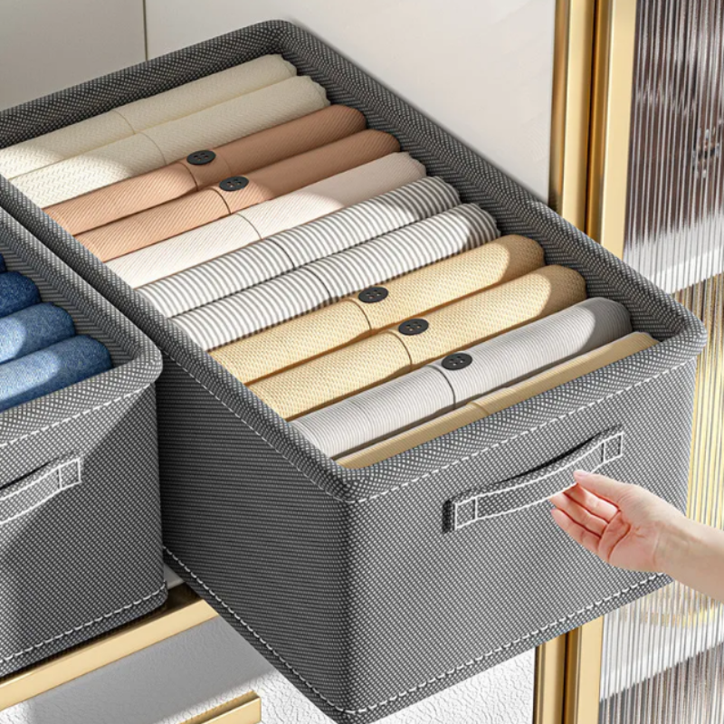 Pack de 5 boîtes de rangement innovantes et pliables.