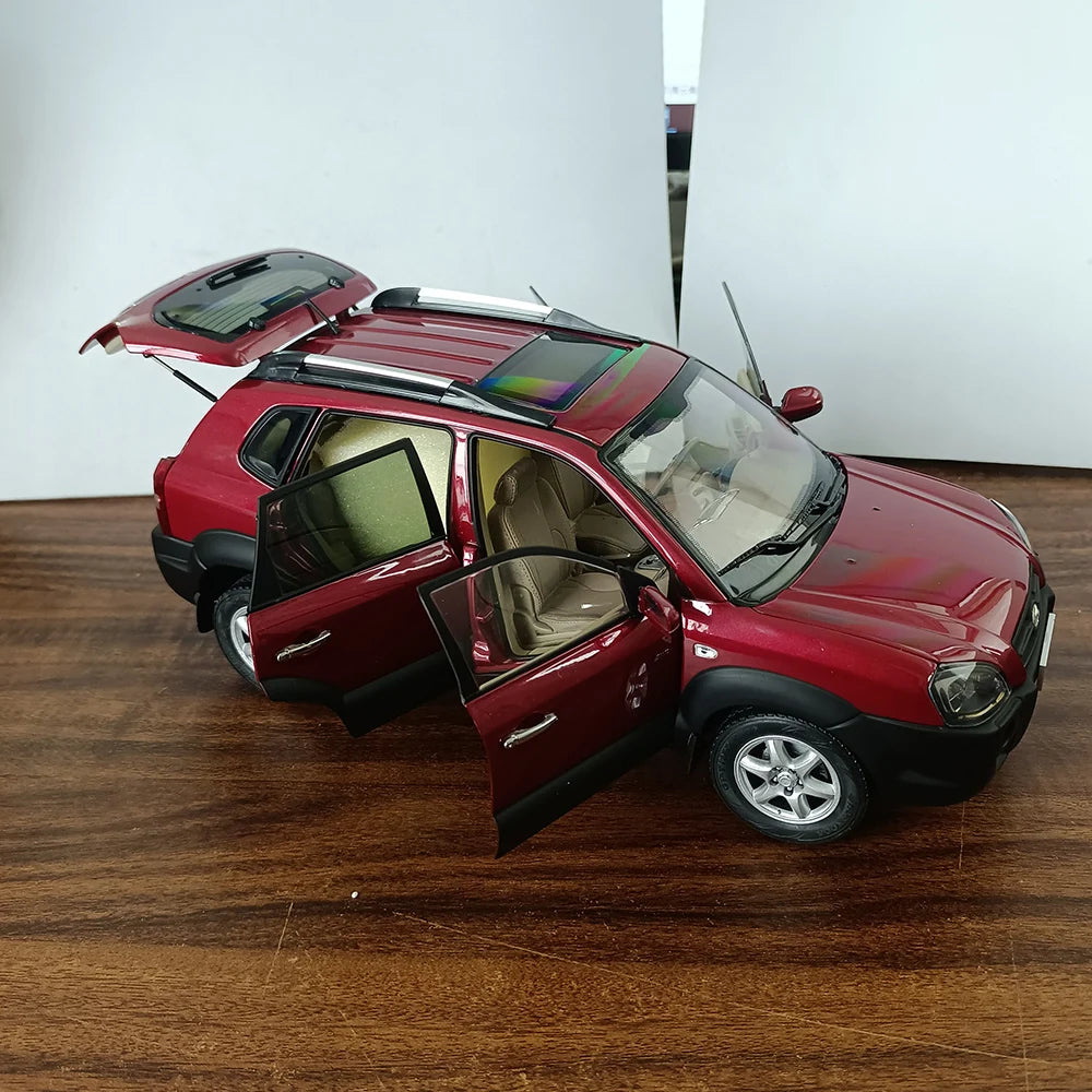 Hyundai Tucson Miniature – Le SUV robuste et polyvalent en version ultra-réaliste 🚙✨