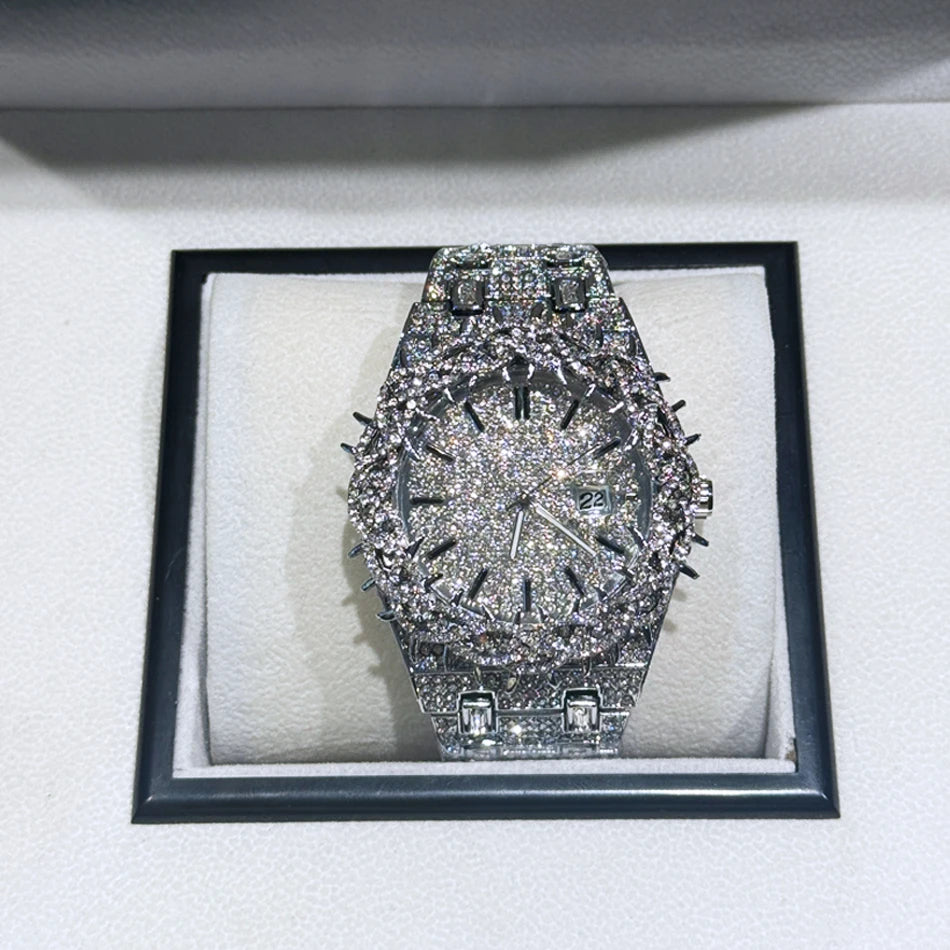 Montre Homme “Ice King” – Full Strass, Lumineuse & Étanche.