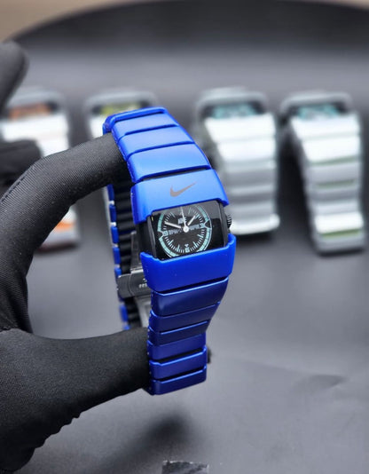 Montre Nike Style Sport & Élégance.
