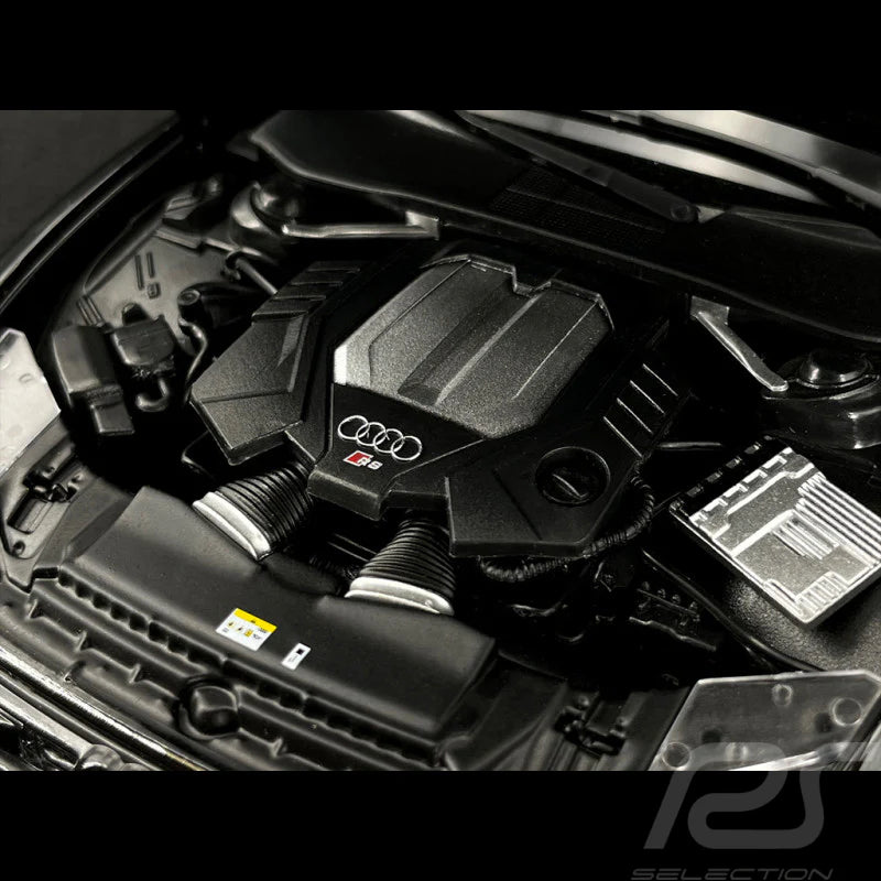 Miniature Audi RS6 Avant 1:18.