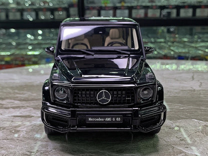 Mercedes-Benz G63 AMG – Édition Spéciale Noire & Jaune 1:18.