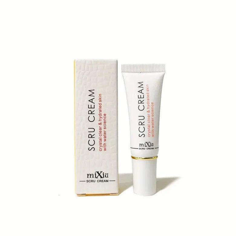 Puissant gommage magique pour les lèvres