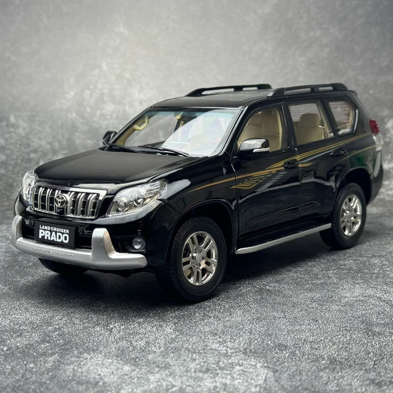 🚙 Miniature Toyota Land Cruiser Prado 1:18