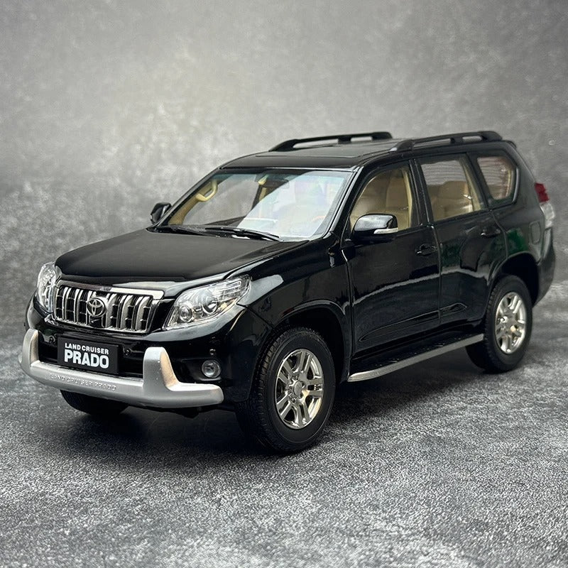 🚙 Miniature Toyota Land Cruiser Prado 1:18