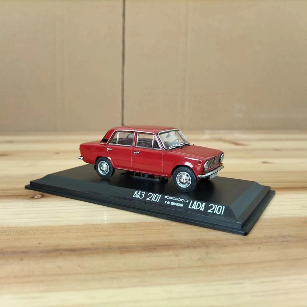 Miniature Lada 2101 – L’icône soviétique à l’échelle 1/43