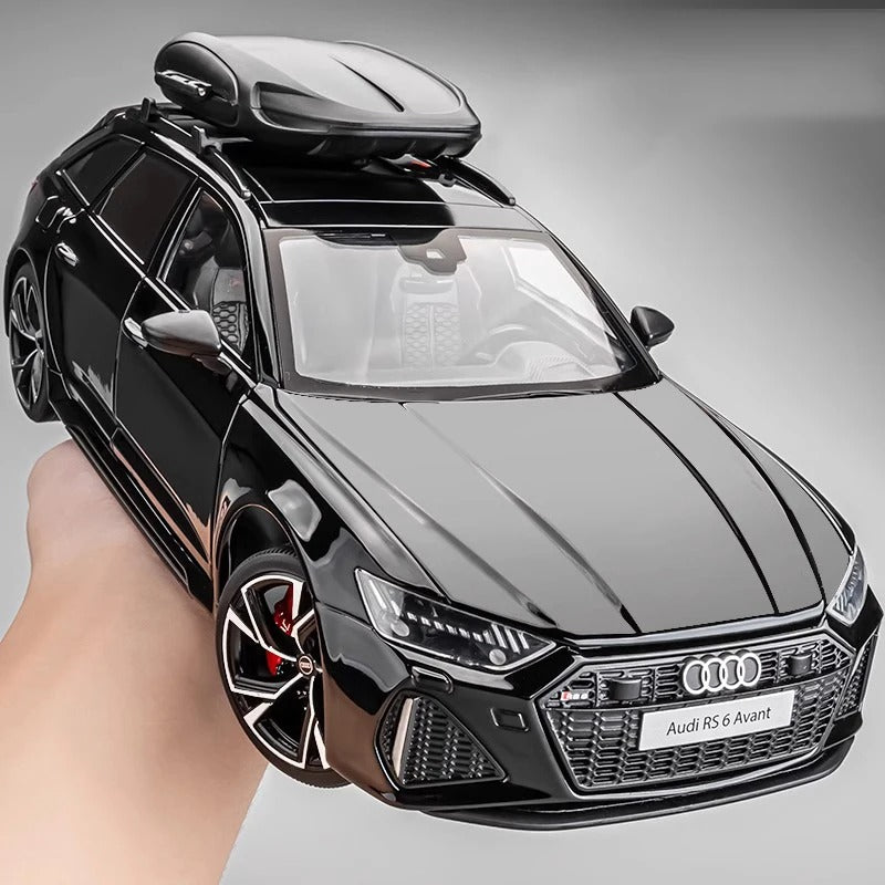 Miniature Audi RS6 Avant 1:18.