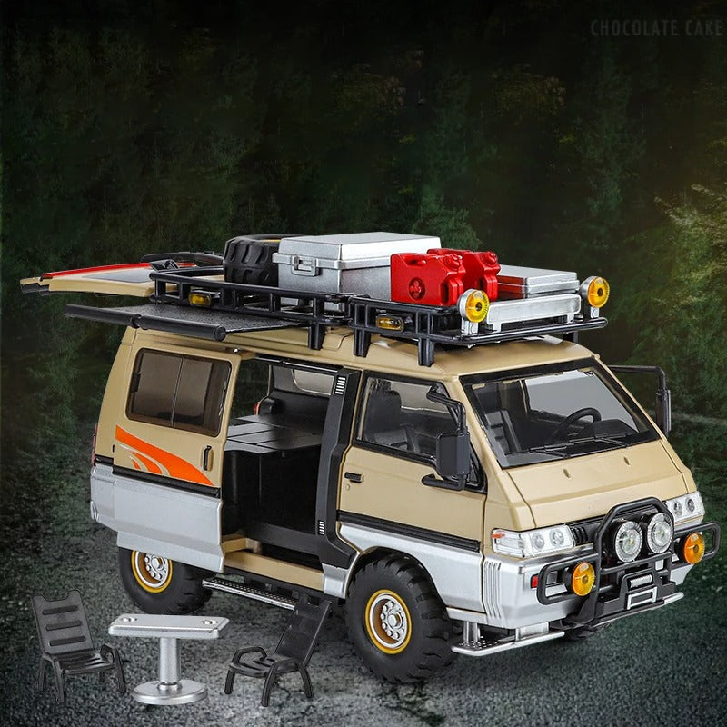 🚙 Miniature Mitsubishi Delica 1:24