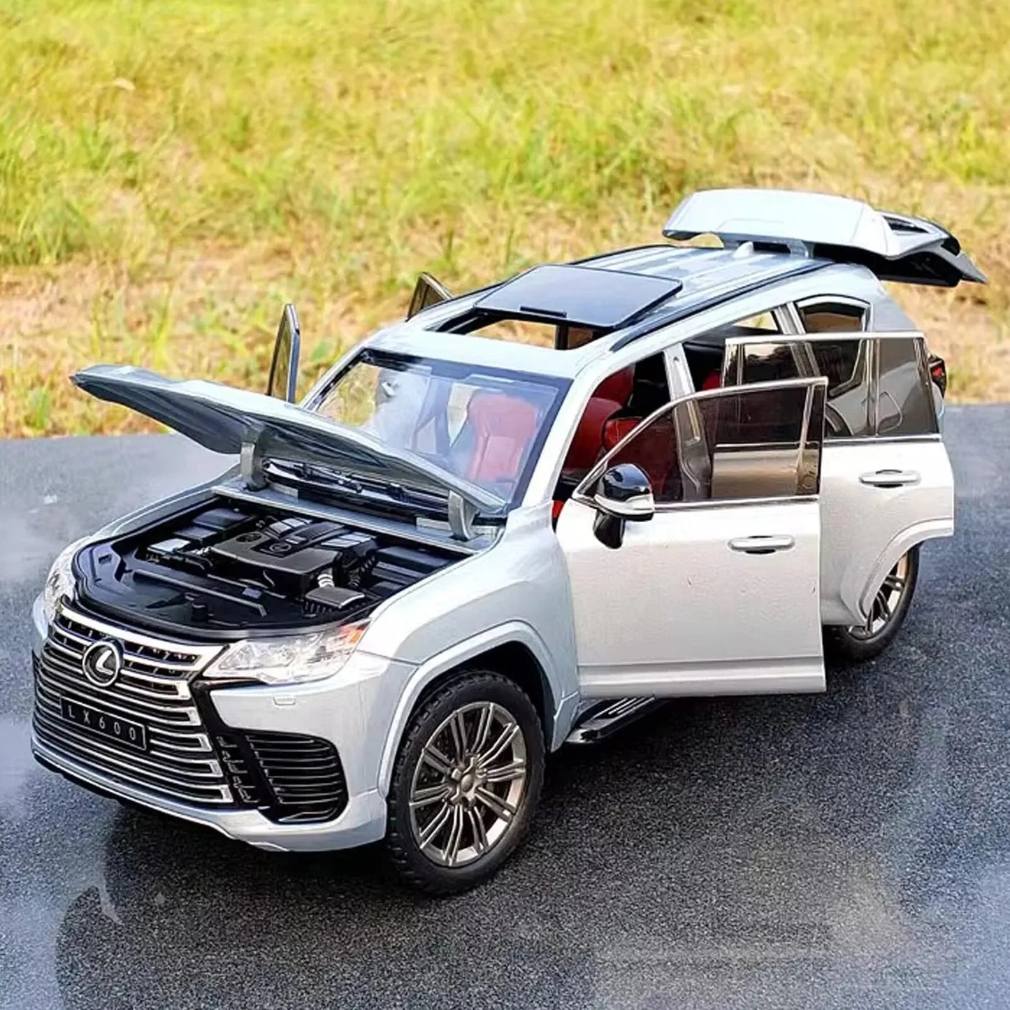 🇨🇮 1:24 LEXUS LX600 miniature Ultra Réaliste – Portes Ouvrantes, Son & Lumière