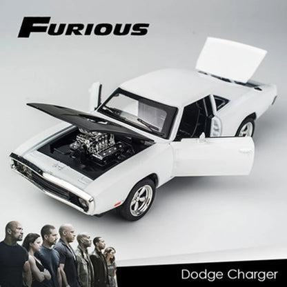 Modèle de voiture à l'échelle 1:32 de la série Dodge Challenger Fast and Furious 7.