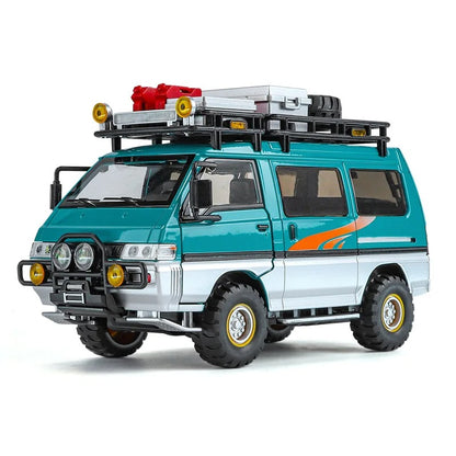 🚙 Miniature Mitsubishi Delica 1:24