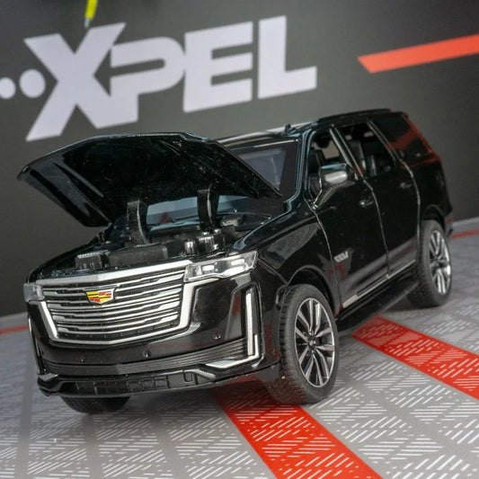 Cadillac Escalade 600 – Modèle Réduit Métal Haut de Gamme à l’échelle 1:32