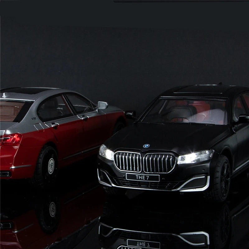 BMW 760Li Miniature – Le summum du luxe en format réduit 🚘✨