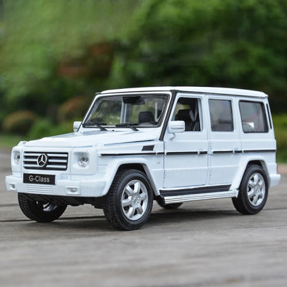 1:24 Modèle de la Mercedes-Benz AMG G-Class.