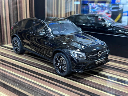 1:18 Miniature Mercedes-Benz AMG GLC 43.