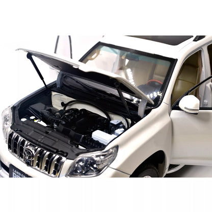 🚙 Miniature Toyota Land Cruiser Prado 1:18