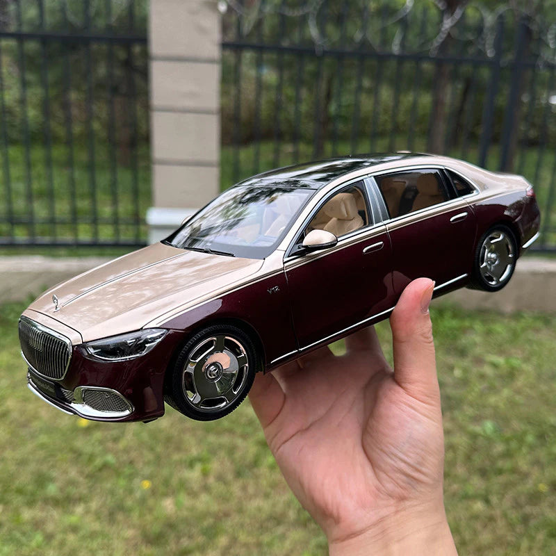 Mercedes-Maybach S680 1:18 – Le luxe ultime à portée de main
