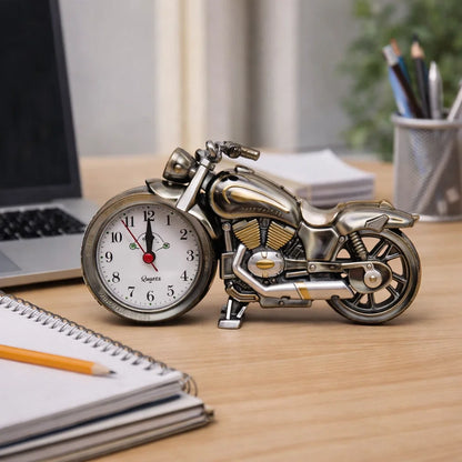 🏍️⏰ Réveil Moto Vintage – Le temps prend le style de la légende.